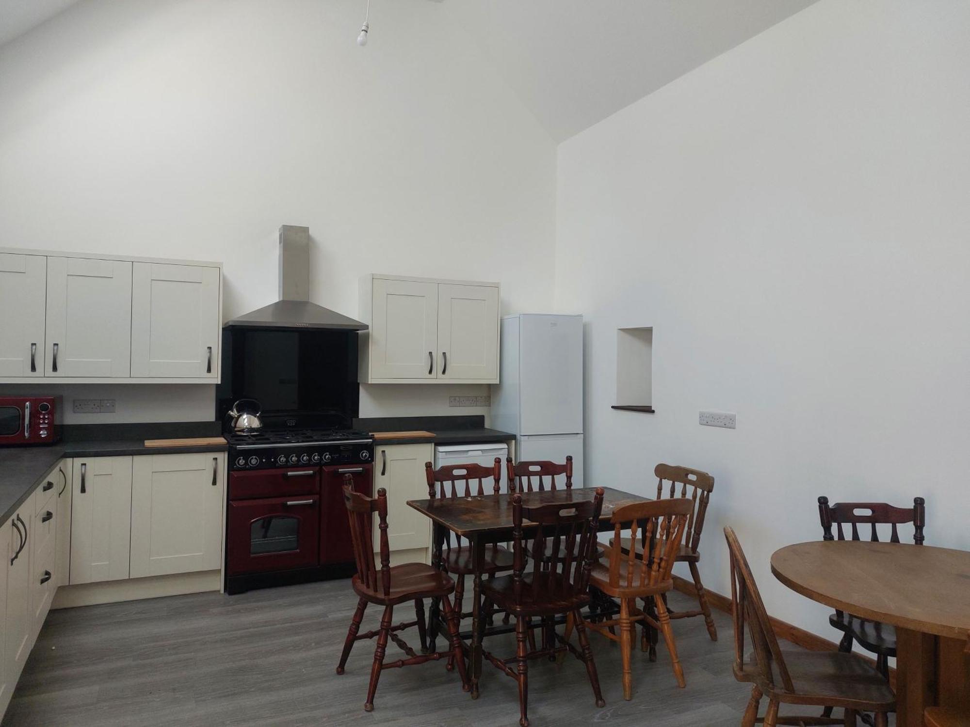 Cwm Clyd Longhouse Villa Llanwrthwl ภายนอก รูปภาพ